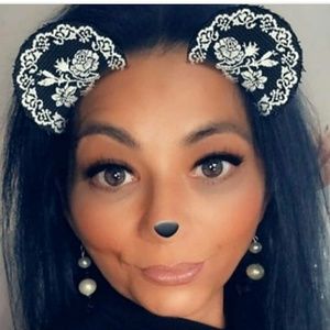 Meet your Posher, Pearl